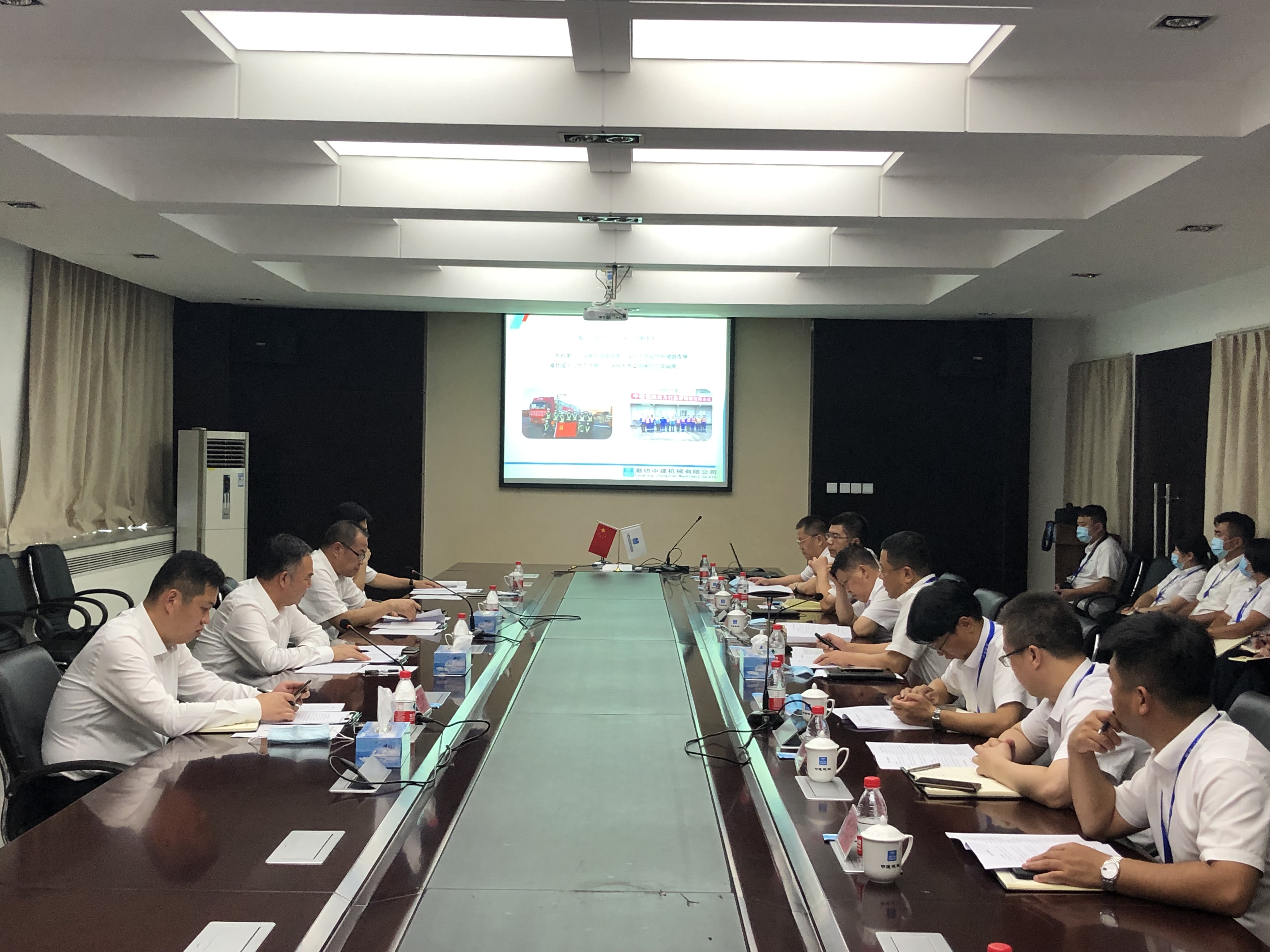 bc8d1cc3db1a9cadc24e2fa9728d744.jpg bc8d1cc3db1a9cadc24e2fa9728d744.jpg