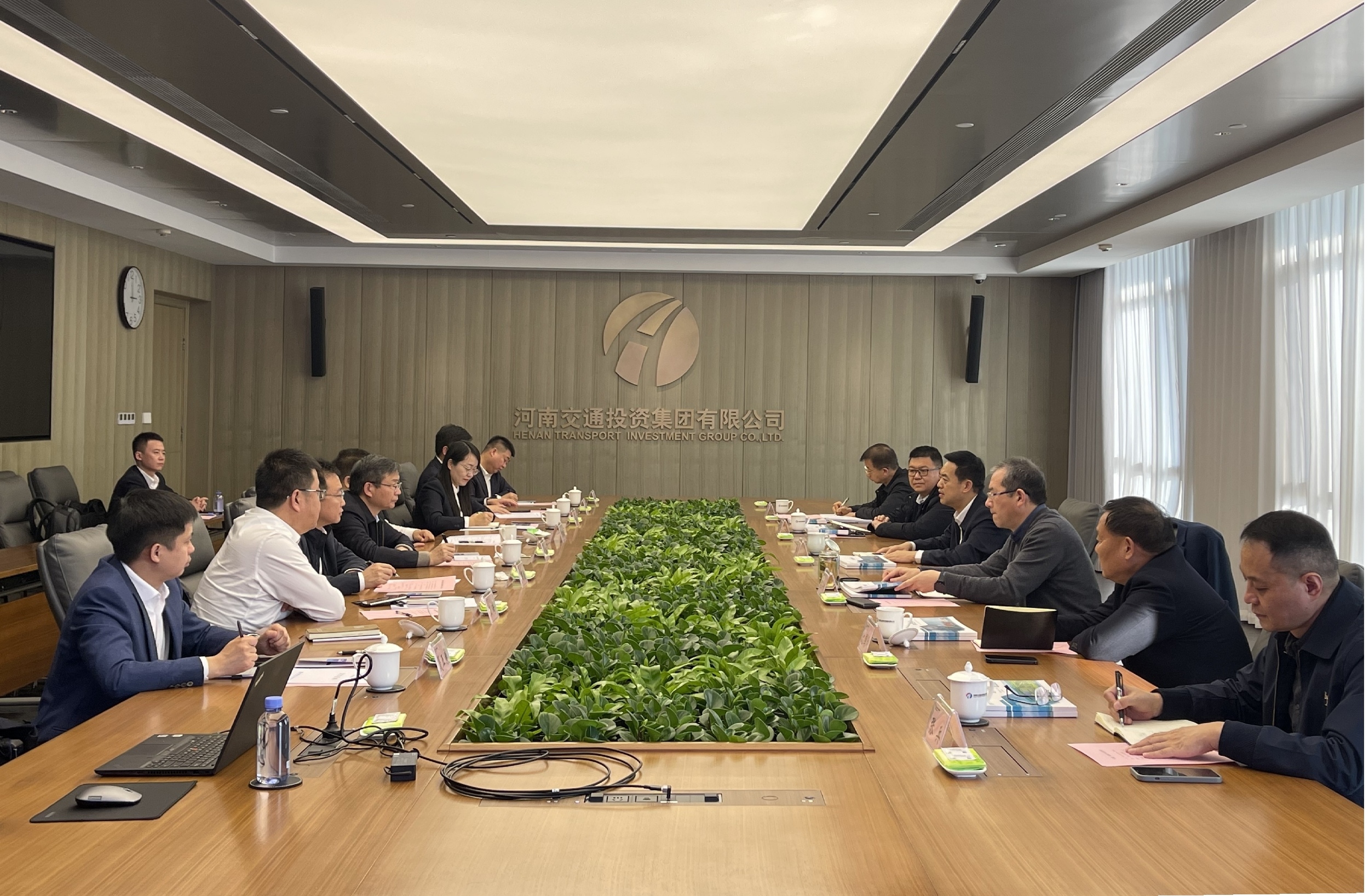 【1225】拜会河南交投.jpg 【1225】拜会河南交投.jpg